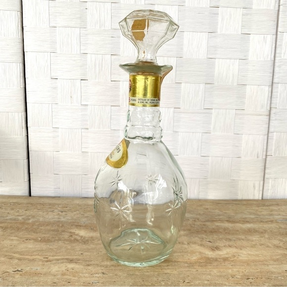 Vintage Walker's DeLuxe Bourbon Decanter Bottle Starburst Glass 4/5 Qt - Picture 6 of 9